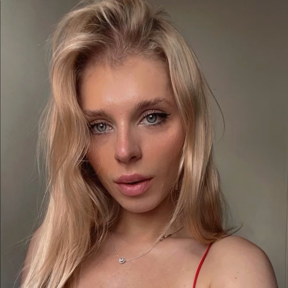 Meet your Posher, Anastasiya